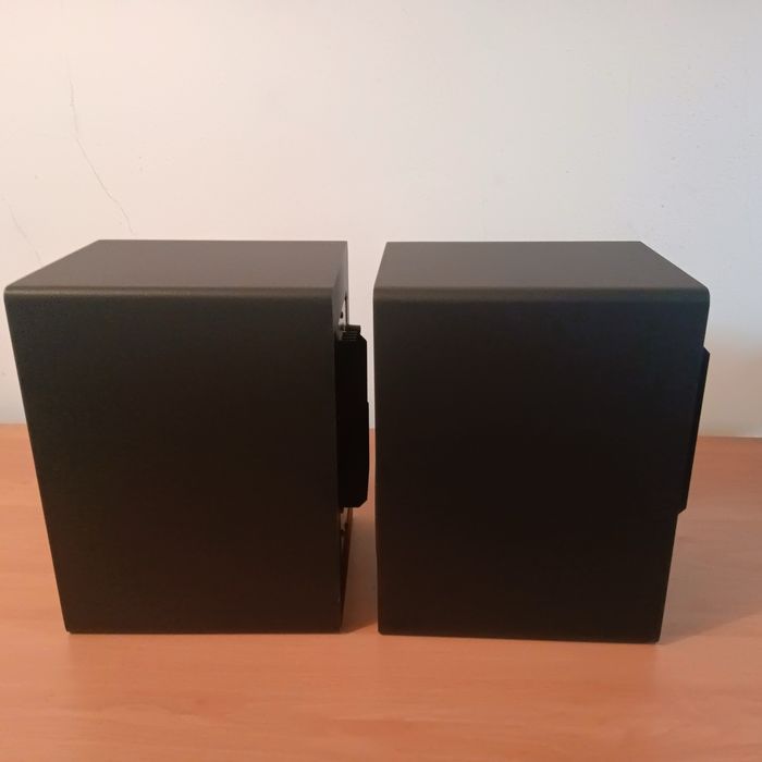 Yamaha hs8 como novas