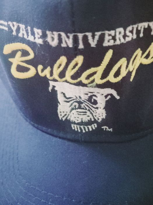 Bulldogs czapka z daszkiem granatowa jak nowa