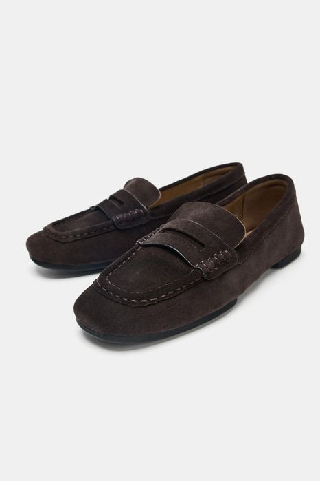 Замшеві лофери Zara