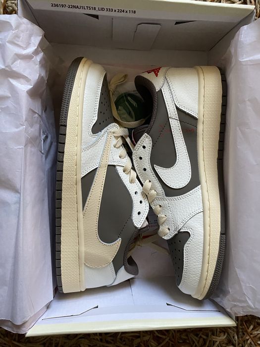 Nike X Travis Scott Reverse Mocha