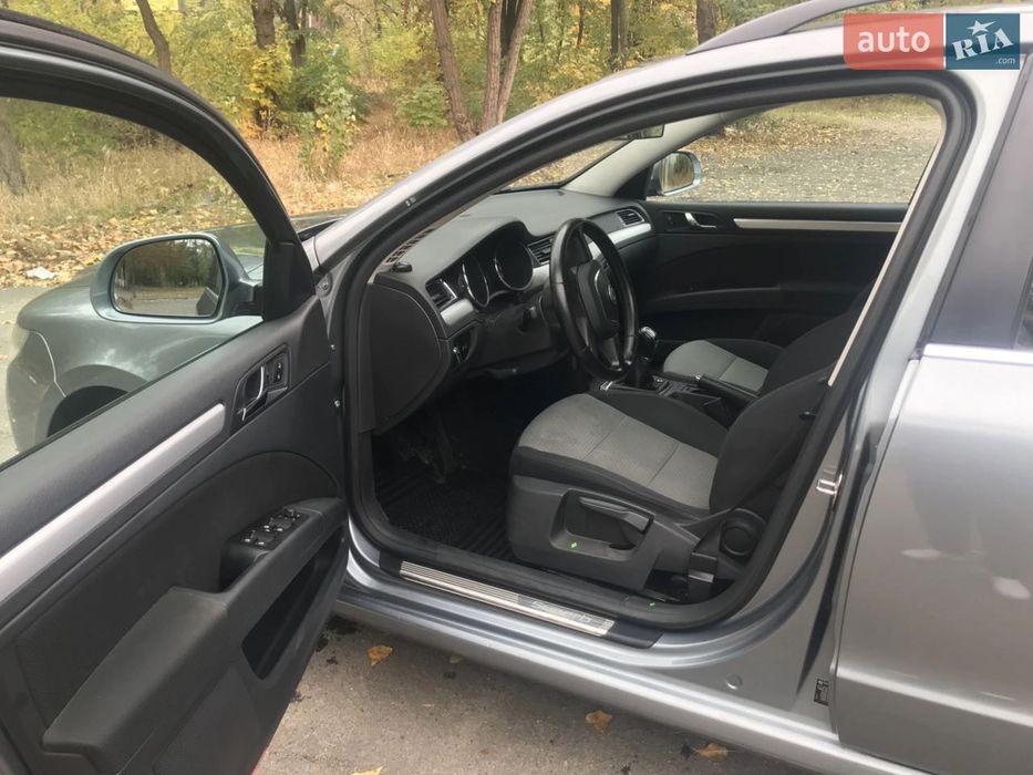 Автомобіль легковий