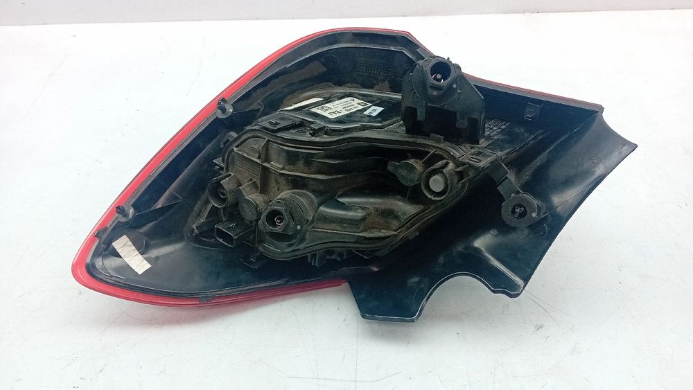 Farolim esquerdo OPEL Corsa E Van