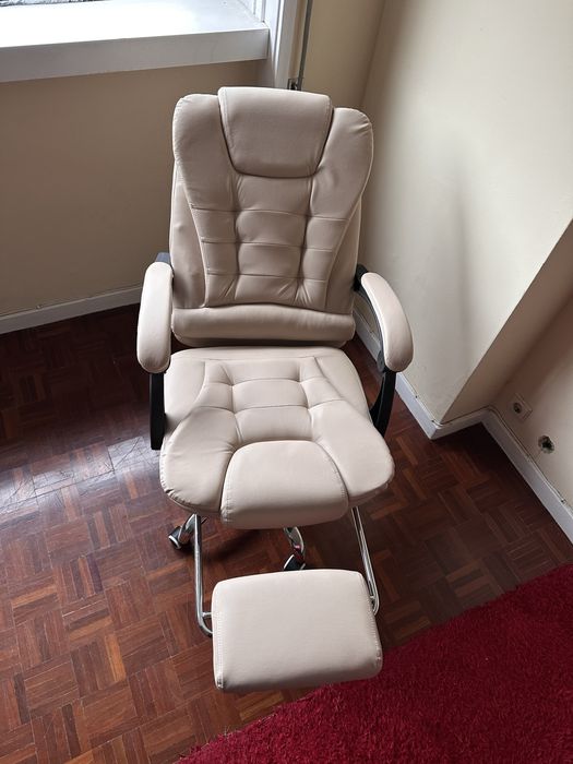 Cadeira de escritorio nova