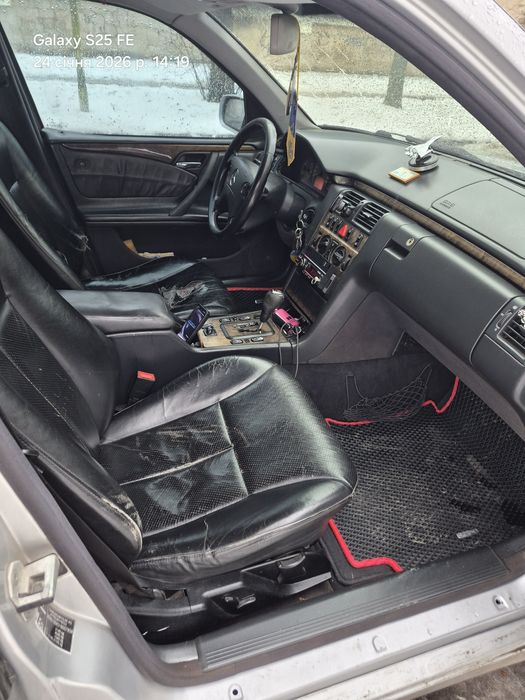 Продам  Мерседес w210
