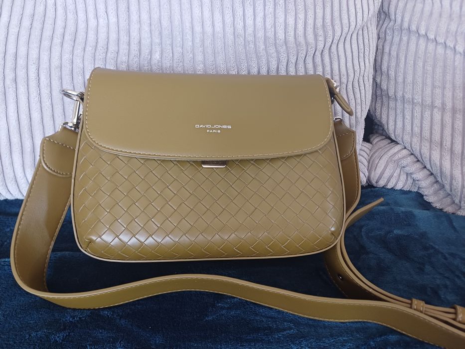 Nowa listonoszka David Jones