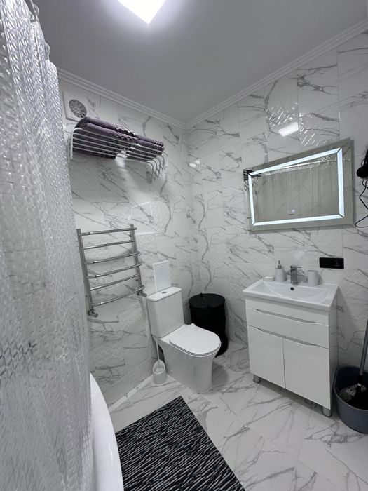 Подобово.  Височана 18. Центр. Парковка