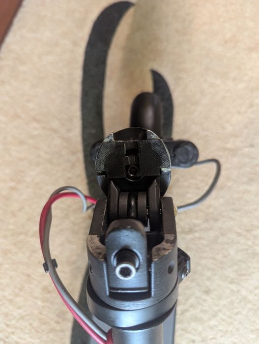 Електросамокат Xiaomi M365