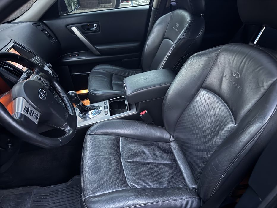 Infiniti FX35 ВЛАСНИК