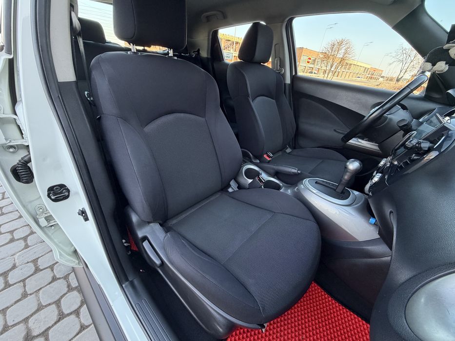 Nissan Juke, 1,6 газ/бенз, АКПП