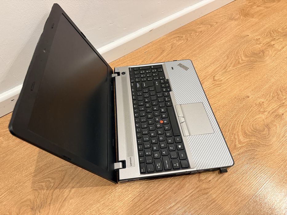 Lenovo ThinkPad E570 - uzywany przez 2miesiace