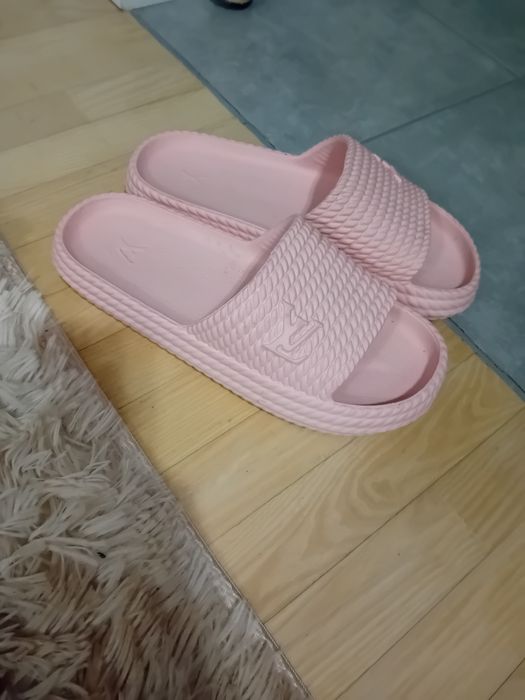 Klapki damskie nowe Louis Vuitton
