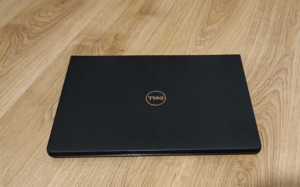 Laptop DELL Vostro 3568 i5 SSD