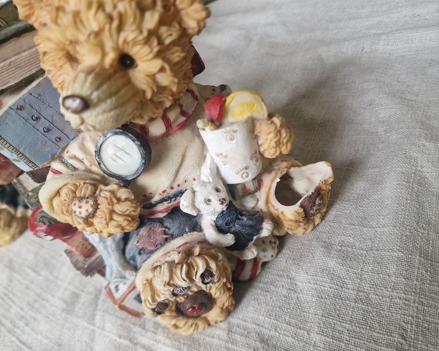 Podpórki do książek, Pięknie wykonane misie