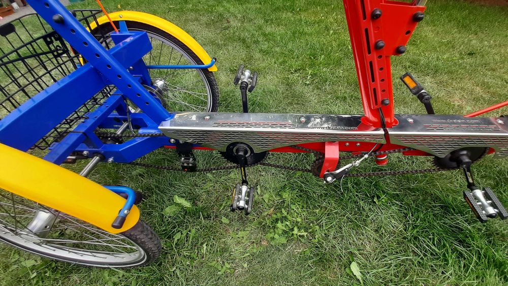 Rower tandem trzykołowy