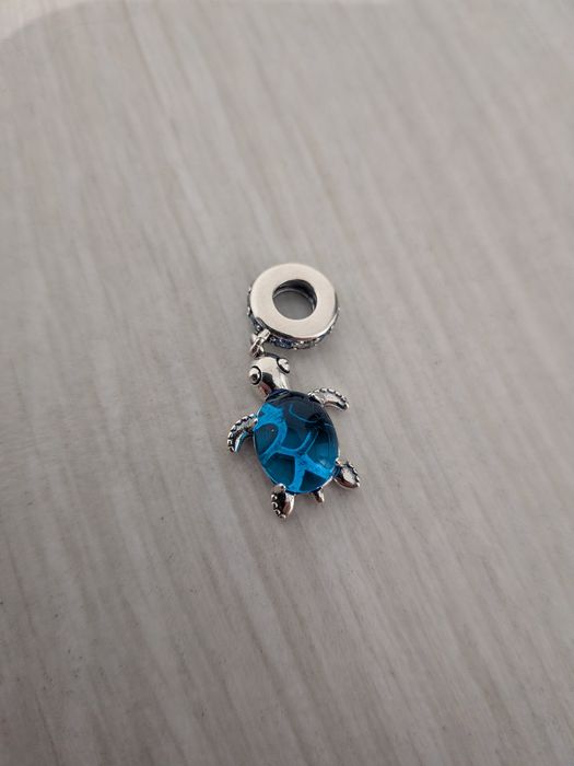 Charms żółw niebieski