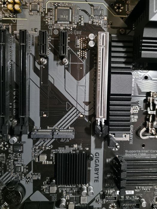 Материнская плата Gigabyte Z790 D AX