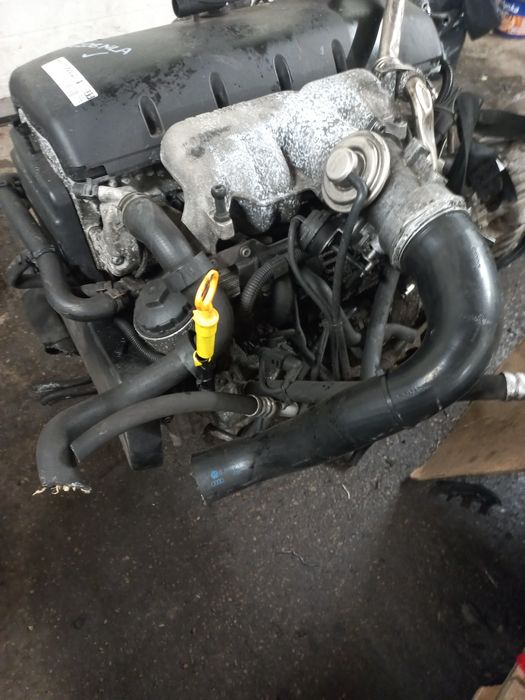 Silnik kompletny 2.5 tdi BAC vw touareg wtryski głowica pompa