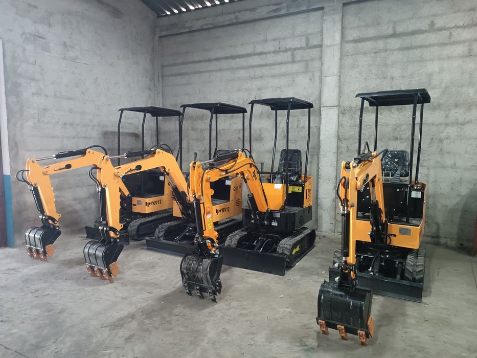 Mini giratórias escavadoras novas de 1200kg