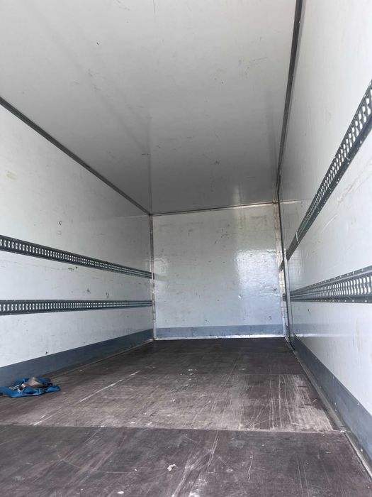 Isuzu Forward F110.210