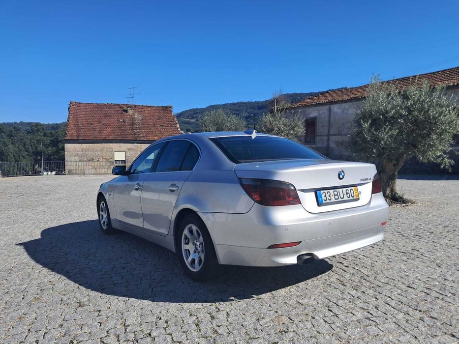 CARRO BMW 520D 2006