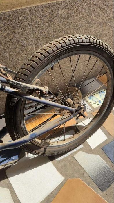 Bicicleta TEAM Urban BMX 20”