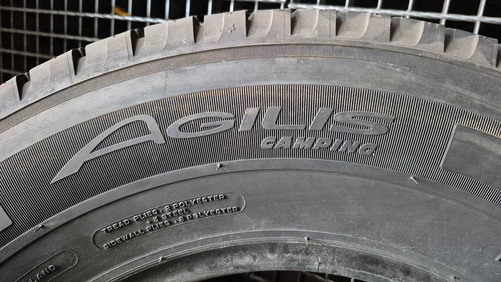 MICHELIN AGILIS Camping 225/75R16C  7,5mm.