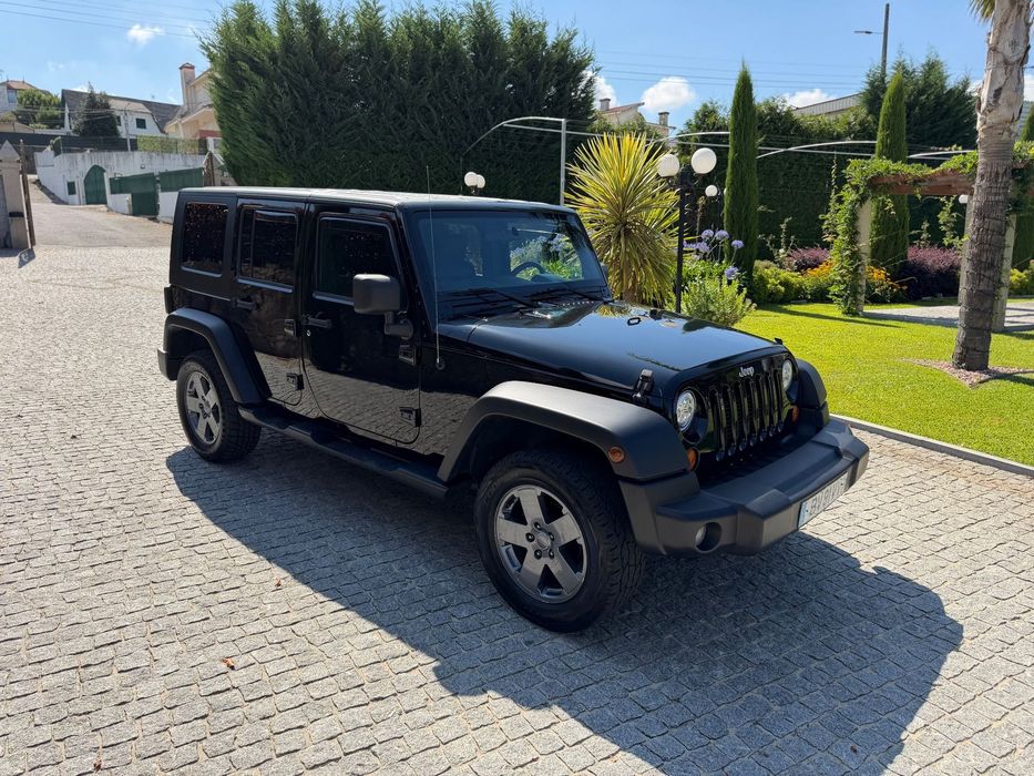 Jeep Wrangler511105750564218881