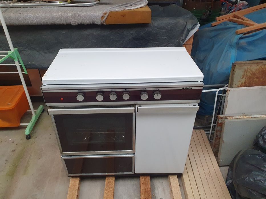 Fogão de gáz em bom estado