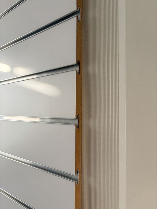 Panel ścienny slatwall