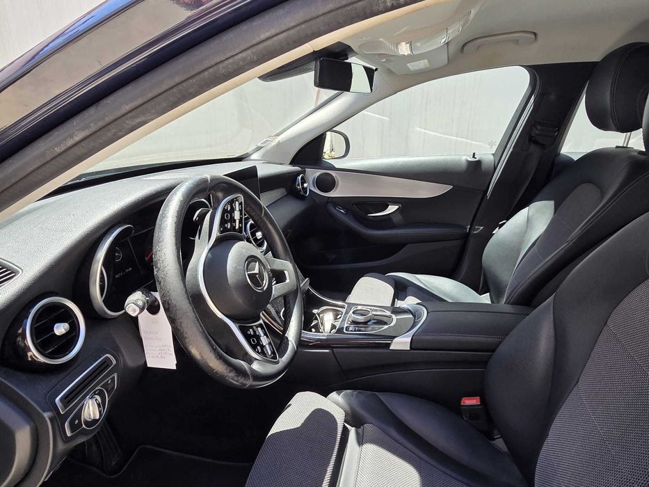 Mercedes-Benz C 220 — fotografia 9