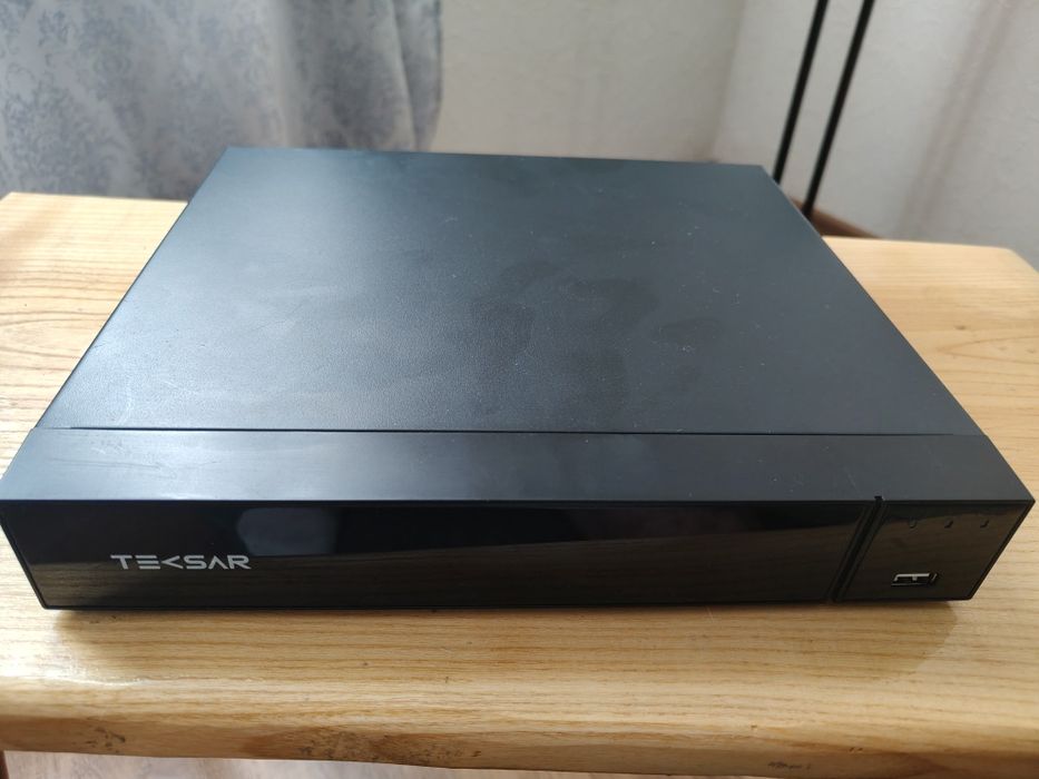 Гибридный видеорегистратор Tecsar B16CH2A QHD
Код: 000007304