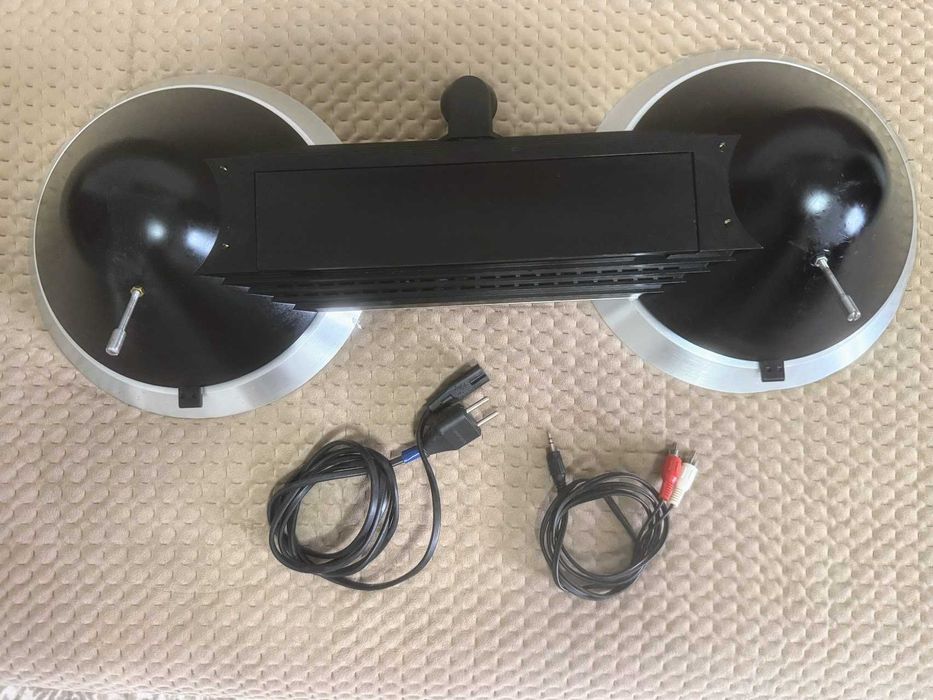 Преміальна акустична система BANG & OLUFSEN BeoSound 8 (чорна).