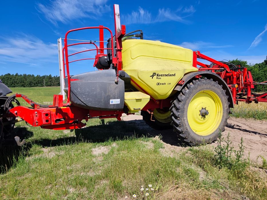 Opryskiwacz Kverneland ixtrak