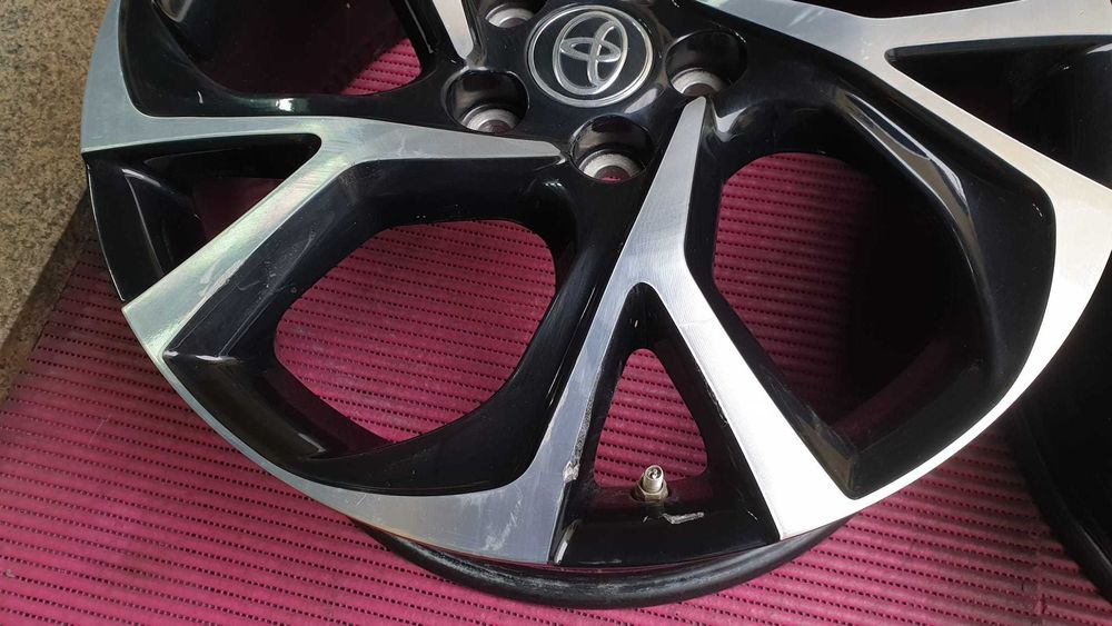 4245-Jantes 18 5x114.3 Originais Toyota CH-R, Rav4, etc.