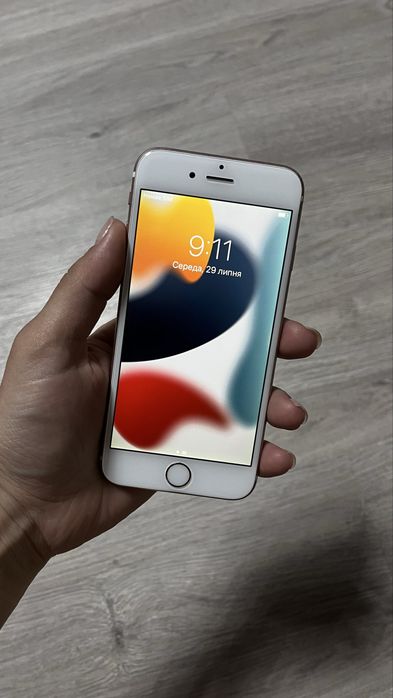 iPhone  6s в гарному стані