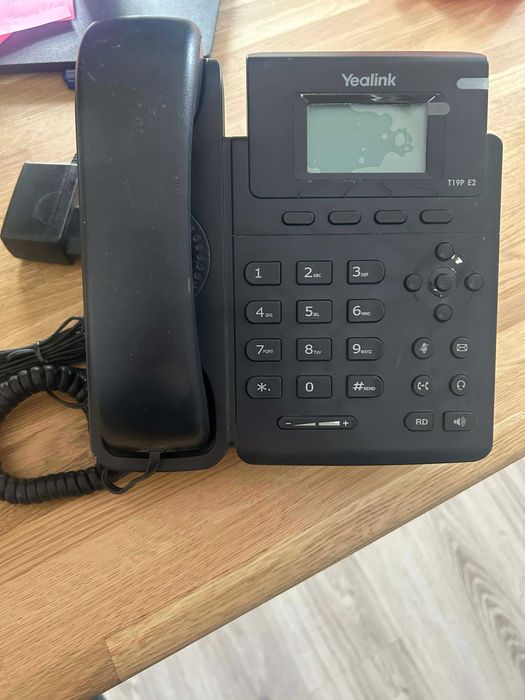 Nieużywane Telefony IP Yealink T19P E2 – idealne do biura,call center