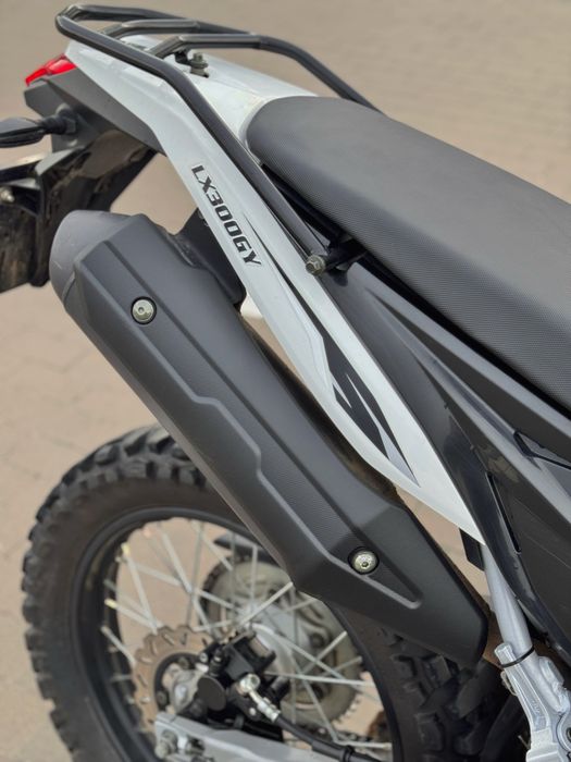 Продам мотоцикл LONCIN LX300 gy