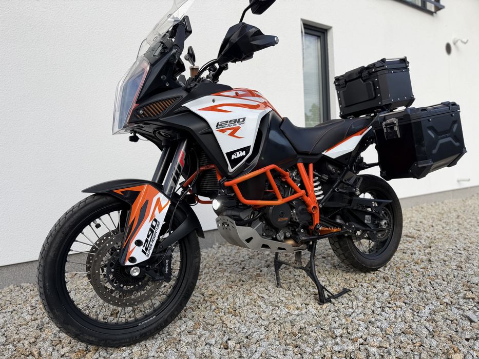 KTM