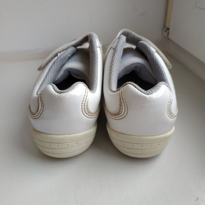 Шкіряні кросівки спортивні туфлі на дівчинку Clarks 12G 30р. 19.5 см.