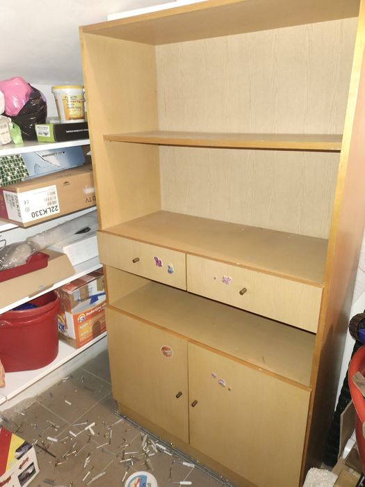 Szafka wysoka (biblioteczka) używana