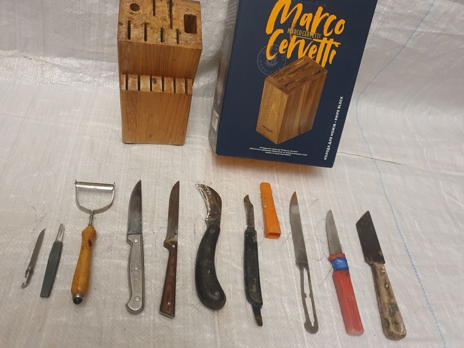 Деревянная подставка для ножей
Нож садовый
Цены уточнять