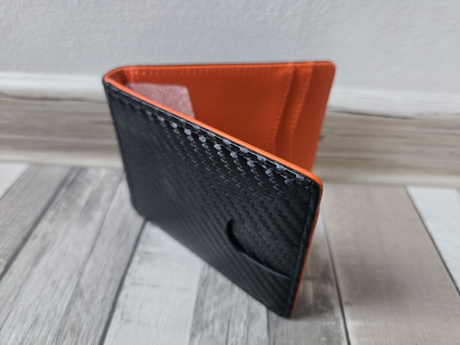 Portfel męski  - na karty i banknoty
