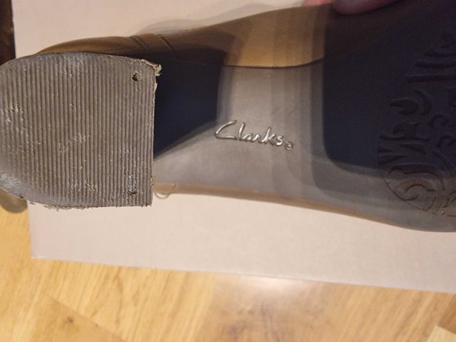 Buty damskie Clarks rozm. 41 skóra