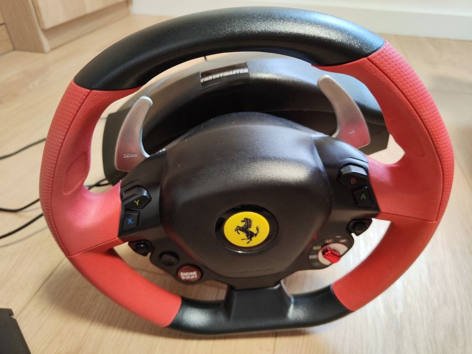 Kierowca Thrustmaster Ferrari 458 Spider xbox