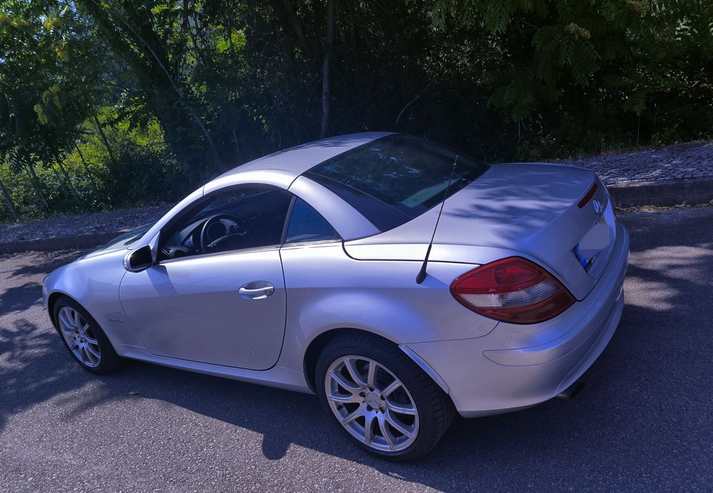 Mercedes-Benz SLK 200 Kompressor - Revisões na marca