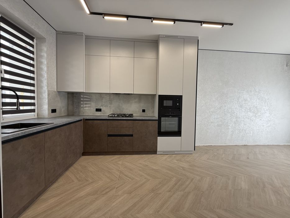 Продав таунхауса з ремонтом