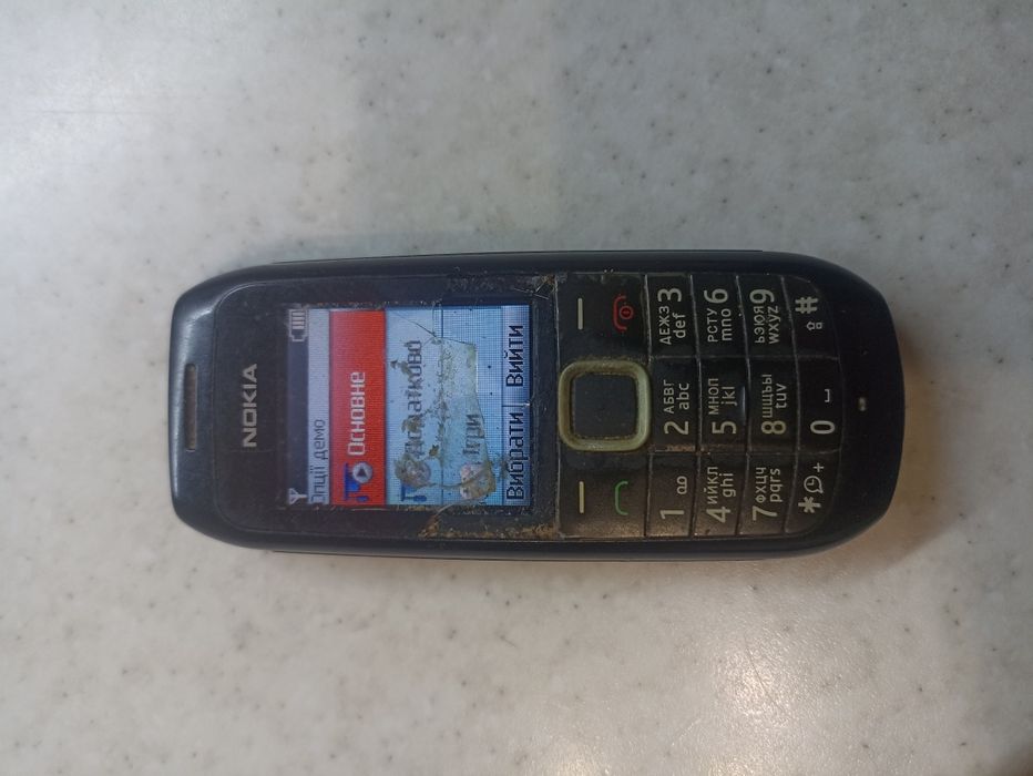 Телефони Nokia працюючі різні