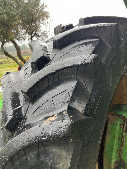 Pneus agricolas 420/85 r34