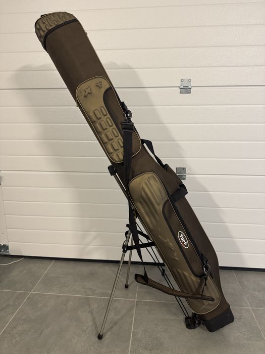 Pokrowiec sztywny na wedki York 150 cm , 3 komorowy