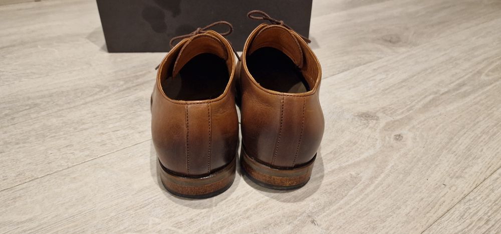 Eleganckie buty Vistula rozmiar 40
